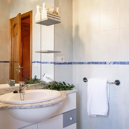 Llanes Asturias * Navés